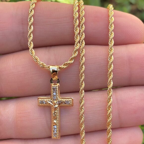 14K Gold Filled Crucifix Necklace 17" Rope Chain Toddler Cadena de Oro Laminado - Picture 2 of 6